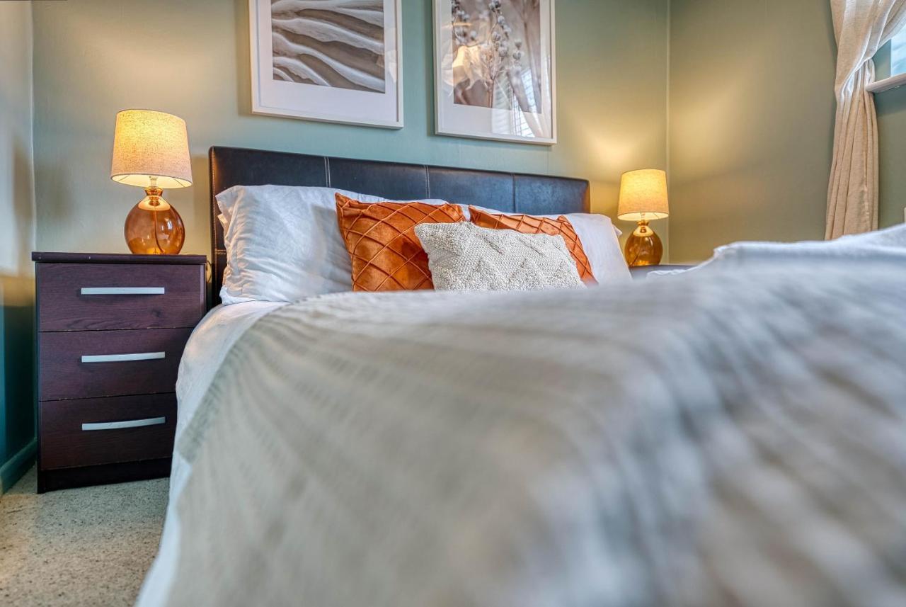 Capri 13 Sa: Contemporary Stay Near Loughborough University Exterior photo